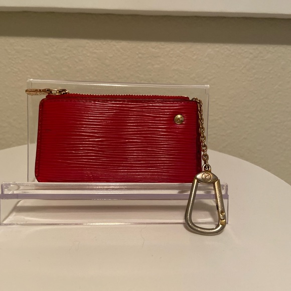 Louis Vuitton Red EPI Card Holder - Picture 2 of 10
